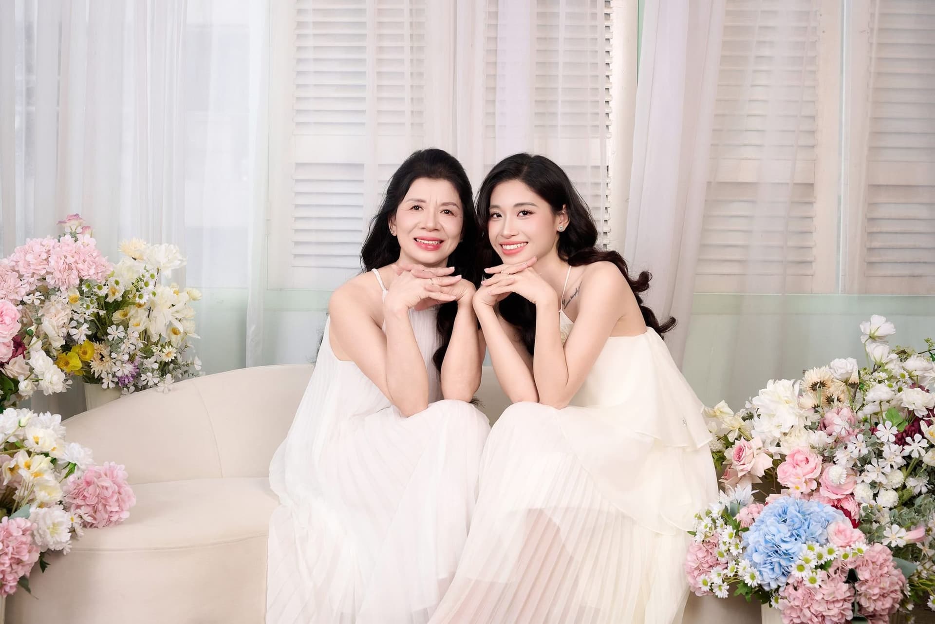 Đúng tuổi mẹ, đúng thương yêu — khách hàng Gạo Nâu studio